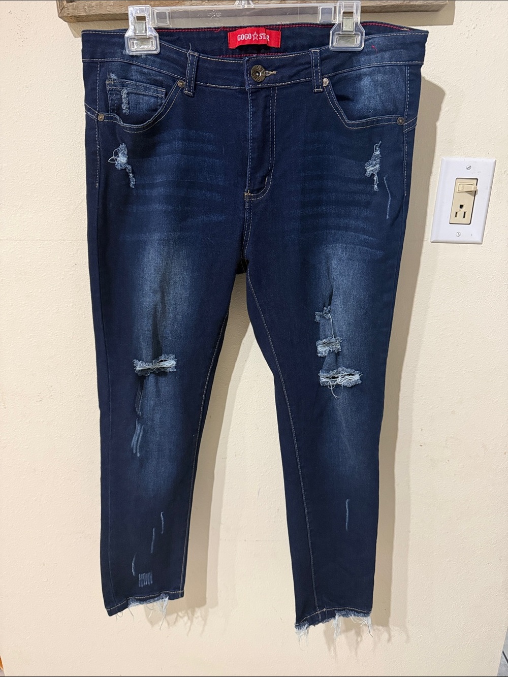 GOGO Star Dark Blue Distressed Cropped Skinny Jeans